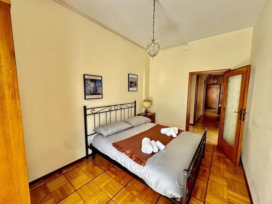 Luxury House Under The Old Town Apartment Bergamo