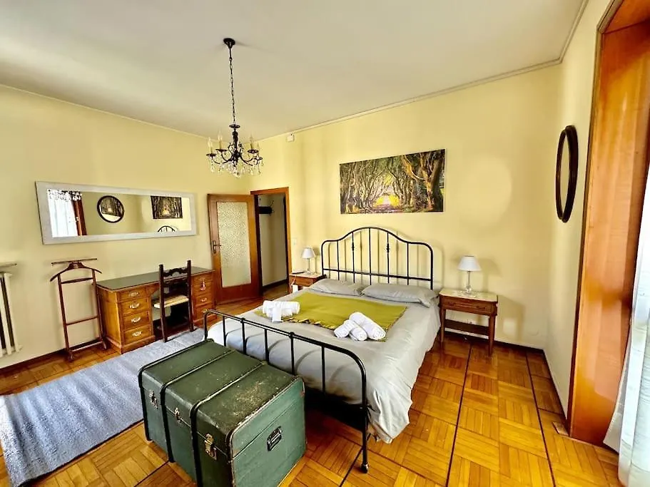 Luxury House Under The Old Town Apartment Bergamo